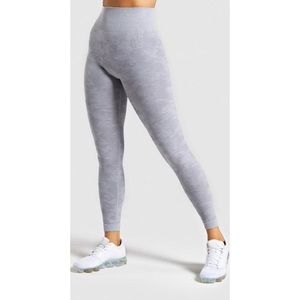 Gymshark Camo Seamless Leggings in Lilac (Gray)